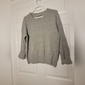 Everlane 100% Cashmere Sweater